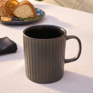 Mug en grès Cervantes, 380 ml, vert
