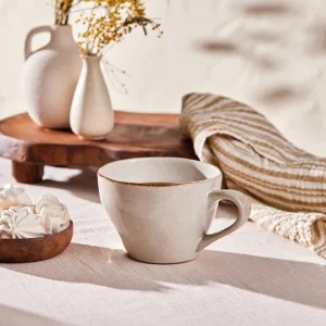 Mug en porcelaine fine beige réactive Lisa, 520 ml